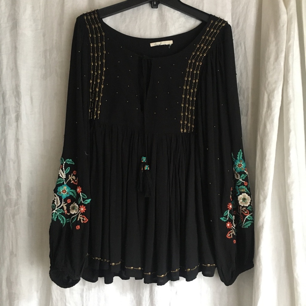 Florear Boho Embroidered Blouse